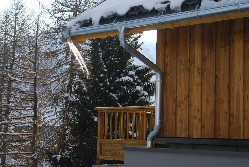 Madame Vacances Appartements Et Chalets La Fontaine Du Roi La Chal Exterior photo